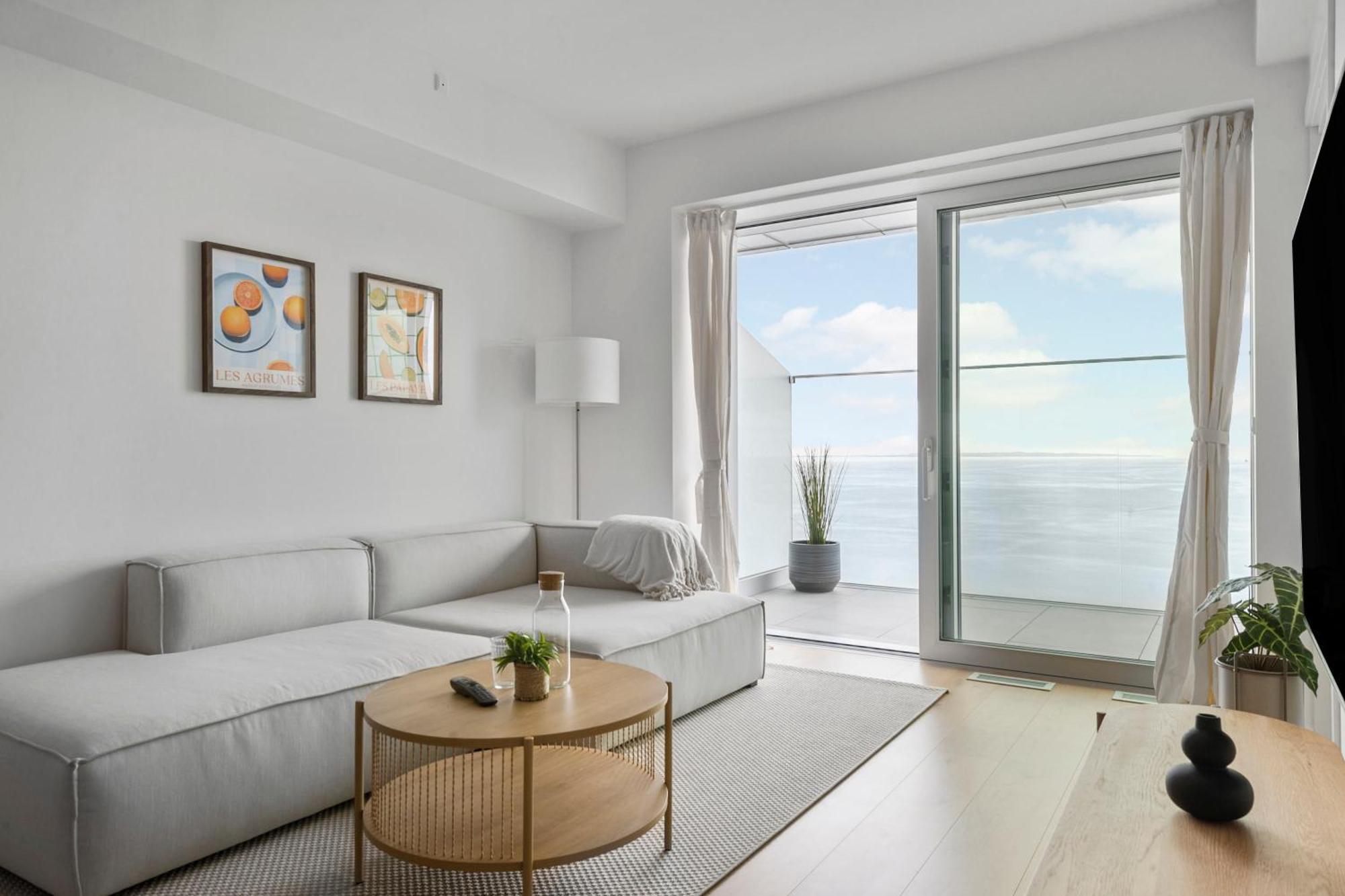 شقة Endless Ocean Views With Private Balcony Århus المظهر الخارجي الصورة