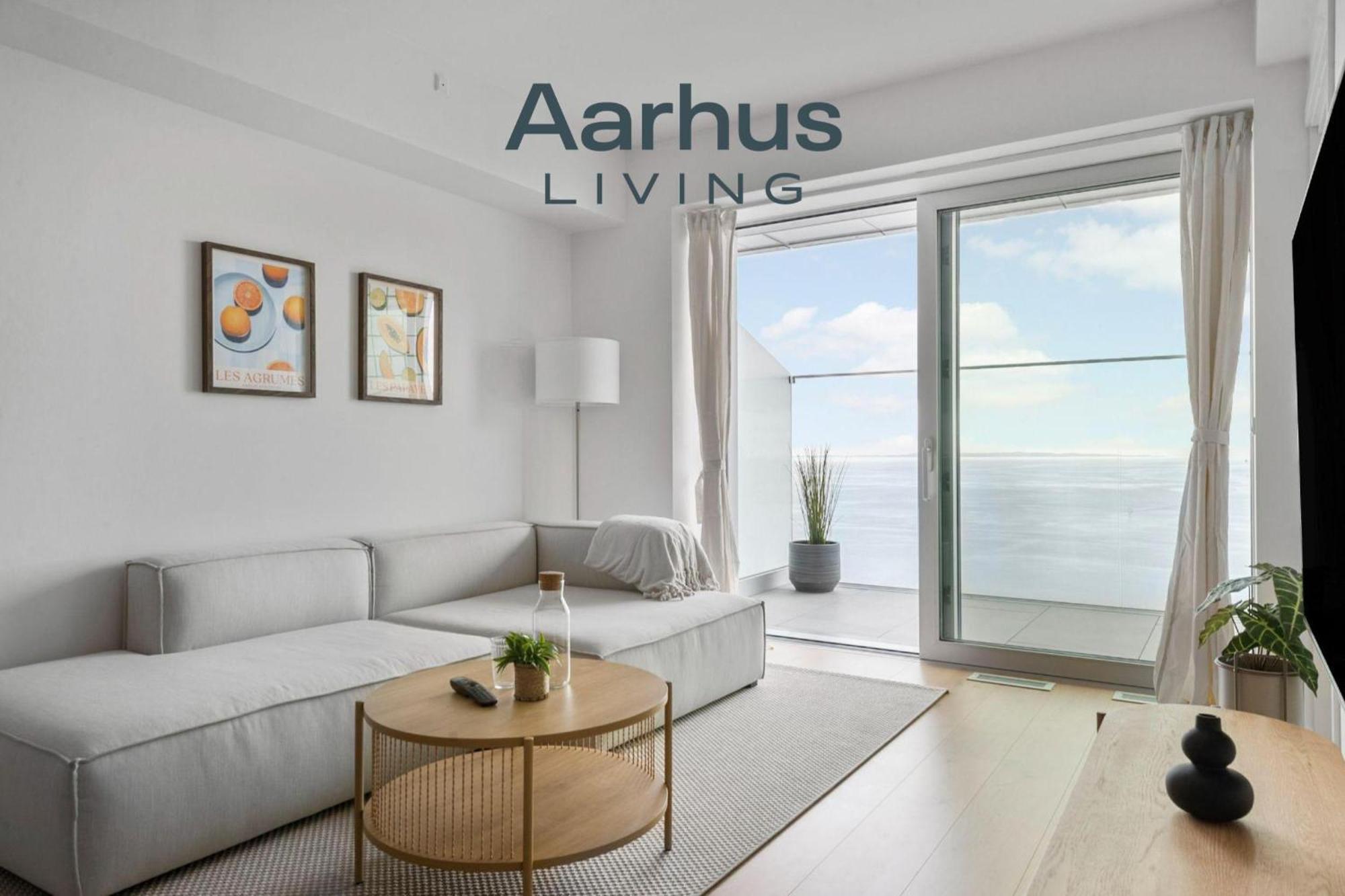 شقة Endless Ocean Views With Private Balcony Århus المظهر الخارجي الصورة